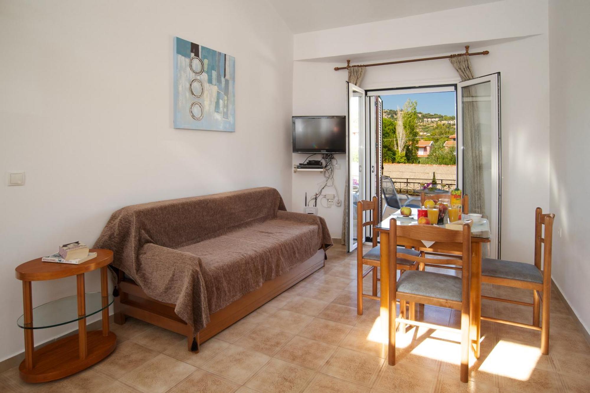 Regina Apartments Lászi Kültér fotó