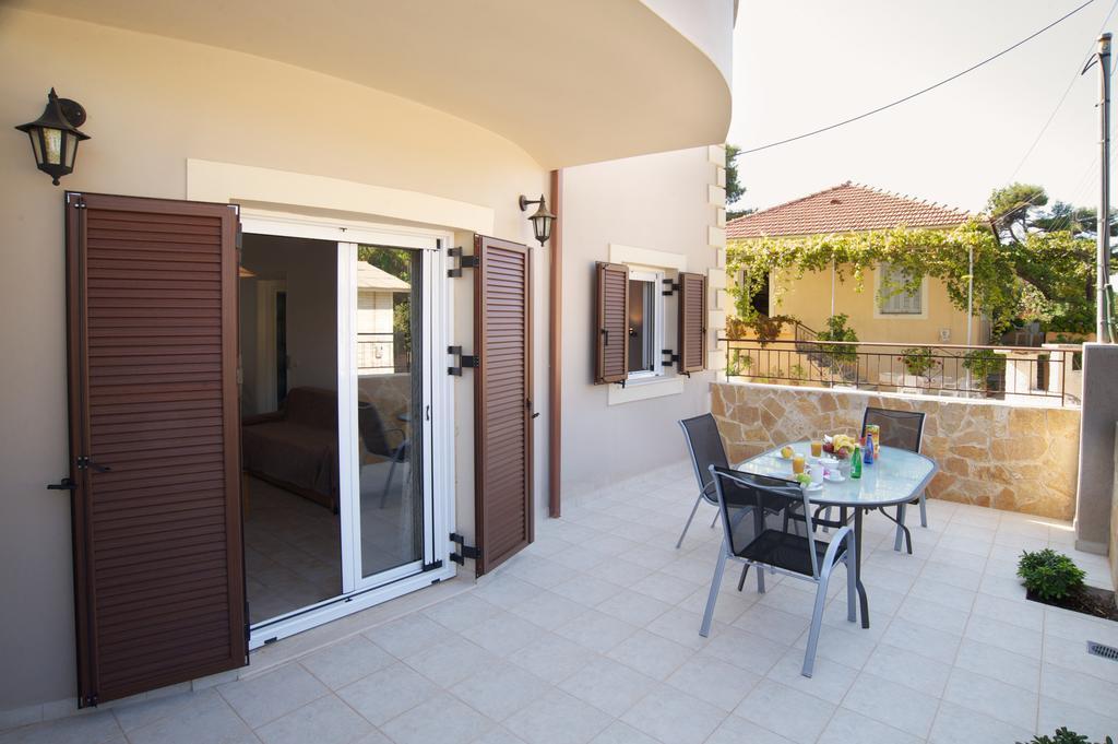 Regina Apartments Lászi Kültér fotó
